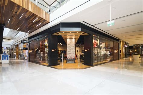 nike fountain gate